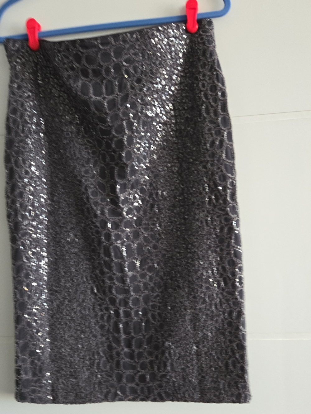 Donna Karan Charcoal Sequin Pencil Skirt